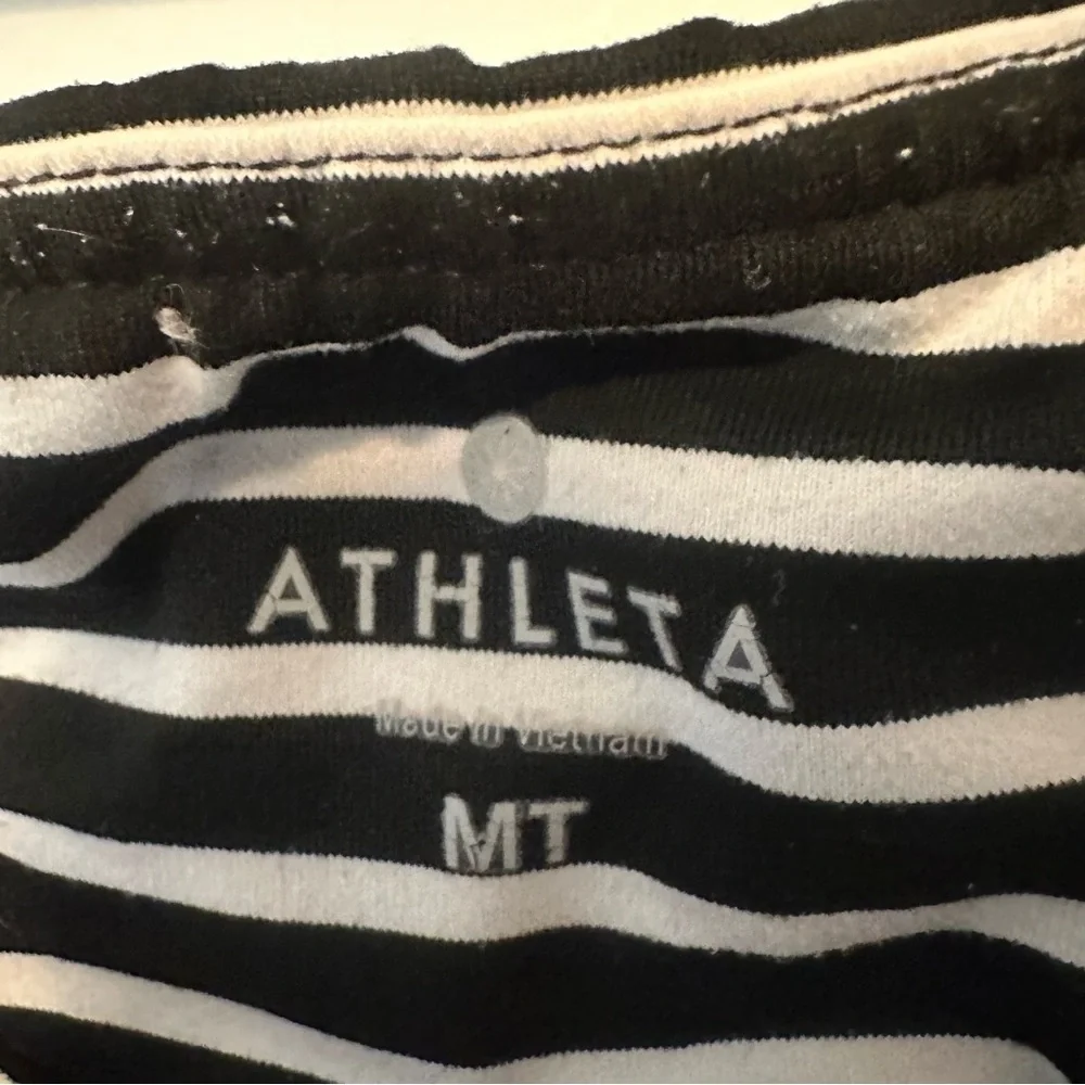 Athleta Chaturanga Black and White Striped Cropped Leggings Medium Tall - Picture 8 of 8